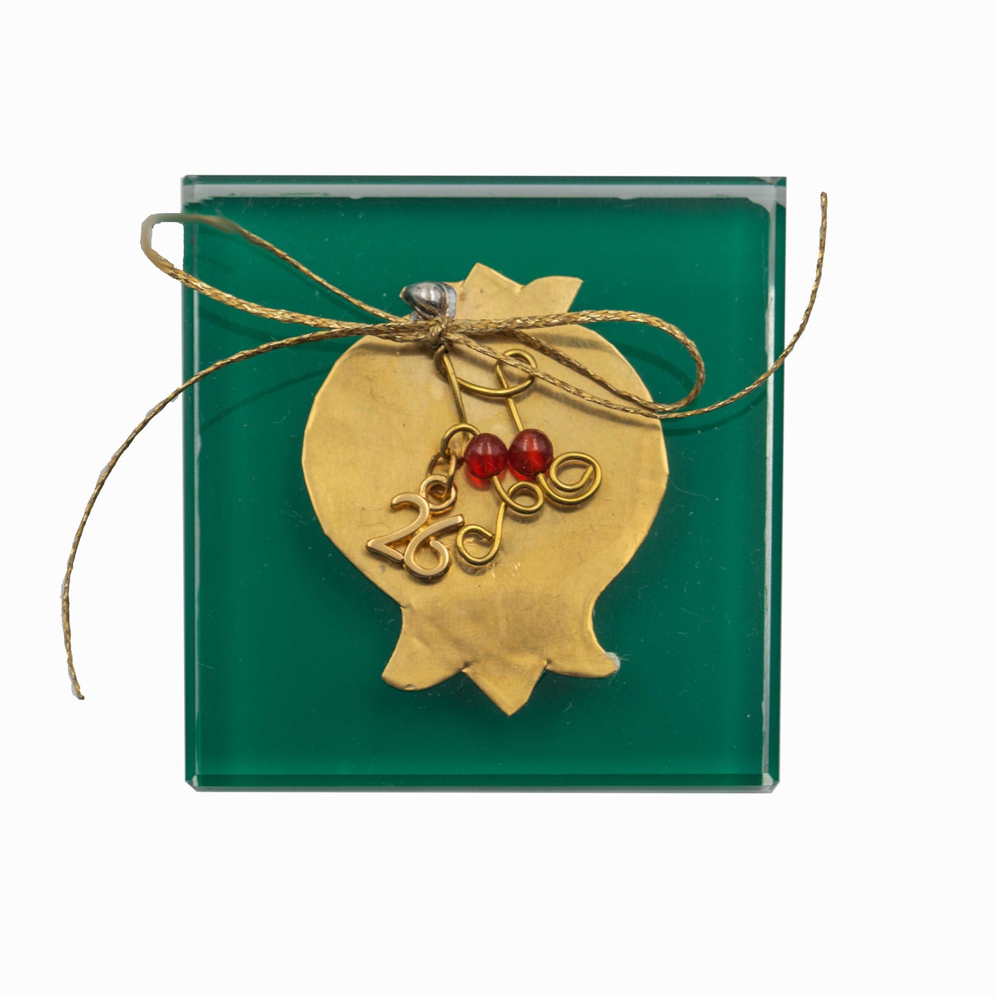 Γυάλινο Πρες Παπιέ Ρόδι – Χειροποίητο Μπρούτζινο Γούρι με Κόκκινες Χάντρες & «26» για το Νέο Έτος | Χριστουγεννιάτικο Δώρο Τύχης